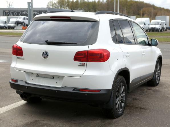 Volkswagen Tiguan I Рестайлинг с пробегом 2012 года, цена 953 000 рублей, 228900 км, внедорожник, Автокод Объявления