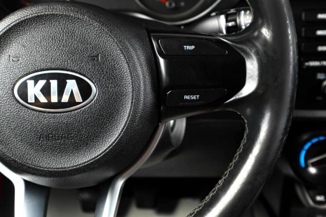 Kia Rio IV с пробегом 2018 года, цена 919 000 рублей, 193297 км, седан, Автокод Объявления