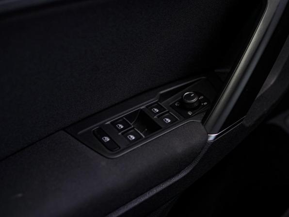 Volkswagen Tiguan II с пробегом 2018 года, цена 2 650 000 рублей, 112442 км, внедорожник, Автокод Объявления