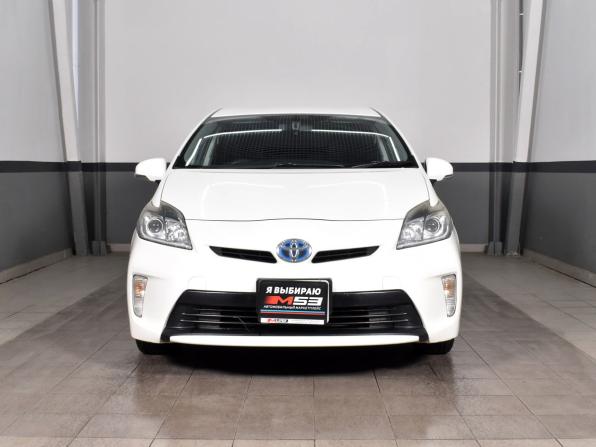 Toyota Prius III Рестайлинг (XW30) с пробегом 2014 года, цена 999 999 рублей, 117300 км, лифтбек, Автокод Объявления