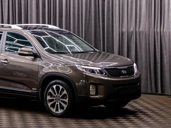 Kia Sorento II Рестайлинг с пробегом 2013 года, цена 1 795 000 рублей, 167000 км, внедорожник, Автокод Объявления