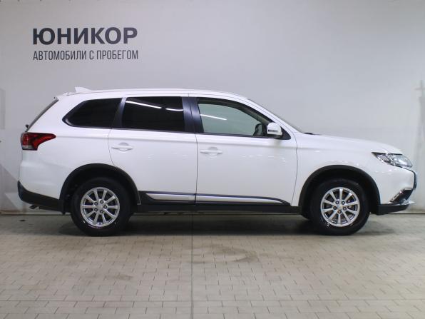 Mitsubishi Outlander III Рестайлинг 3 с пробегом 2018 года, цена 2 069 000 рублей, 98269 км, внедорожник, Автокод Объявления