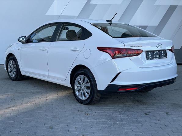 Hyundai Solaris II Рестайлинг с пробегом 2022 года, цена 1 560 000 рублей, 103220 км, седан, Автокод Объявления