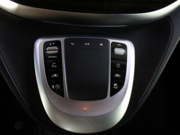 Mercedes-Benz V-Класс III (W447) Рестайлинг с пробегом 2022 года, цена 7 000 000 рублей, 113079 км, минивэн, Автокод Объявления