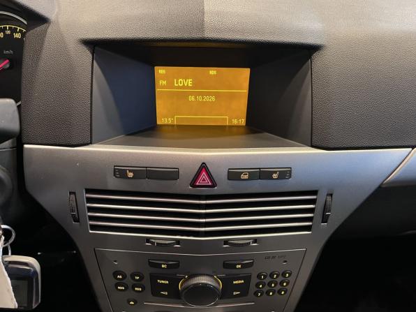 Opel Astra H Рестайлинг с пробегом 2013 года, цена 705 000 рублей, 110221 км, хэтчбек, Автокод Объявления