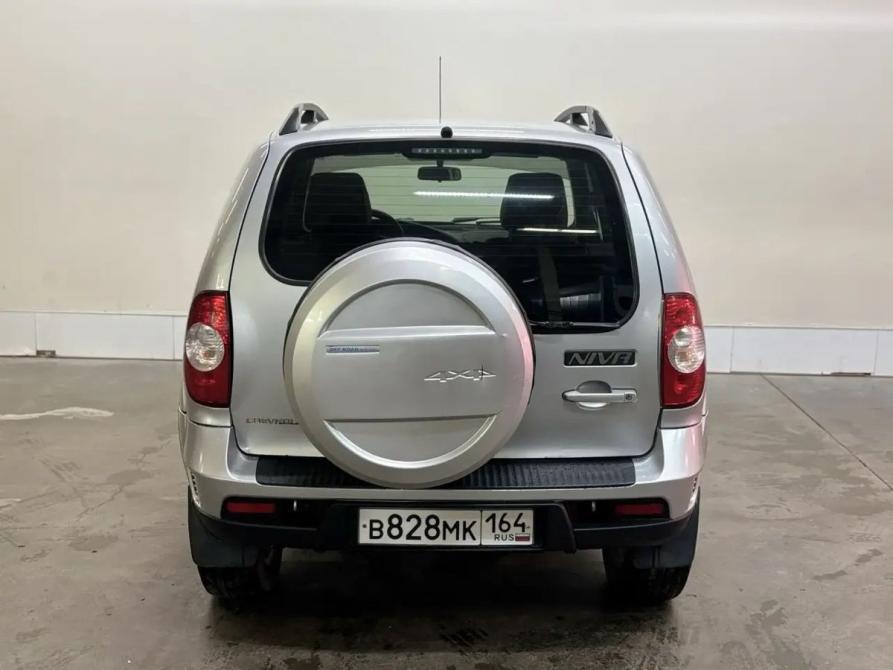 Chevrolet Niva I Рестайлинг Саратов  - изображение 3