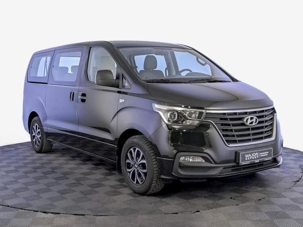 Hyundai H-1 II Рестайлинг 2 с пробегом 2019 года, цена 3 350 000 рублей, 74333 км, минивэн, Автокод Объявления
