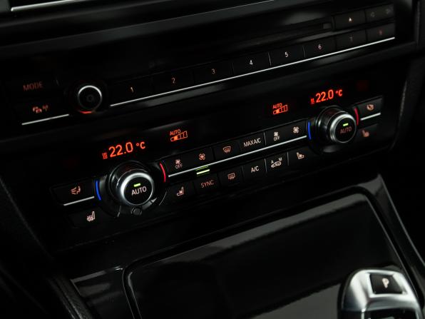 BMW 5 серии VI (F10/F11/F07) Рестайлинг с пробегом 2013 года, цена 2 375 900 рублей, 135000 км, седан, Автокод Объявления