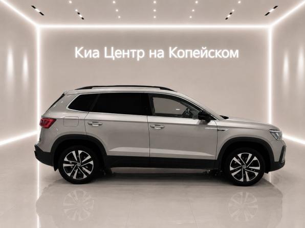 Volkswagen Taos I с пробегом 2021 года, цена 2 499 000 рублей, 51000 км, внедорожник, Автокод Объявления