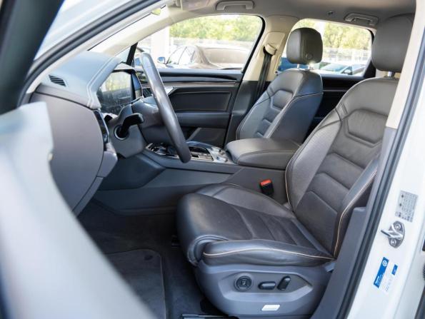 Volkswagen Touareg III с пробегом 2020 года, цена 4 350 000 рублей, 151548 км, внедорожник, Автокод Объявления