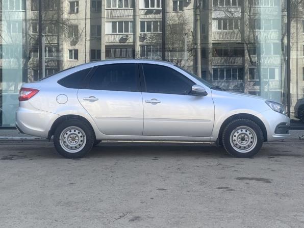 Lada (ВАЗ) Granta I Рестайлинг с пробегом 2024 года, цена 837 000 рублей, 33911 км, лифтбек, Автокод Объявления