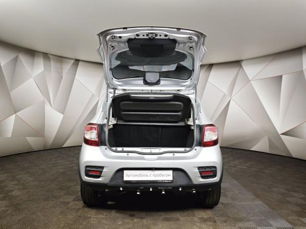 Renault Sandero II с пробегом 2017 года, цена 871 000 рублей, 174288 км, хэтчбек, Автокод Объявления