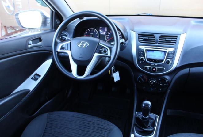 Hyundai Solaris I с пробегом 2014 года, цена 780 000 рублей, 104230 км, хэтчбек, Автокод Объявления