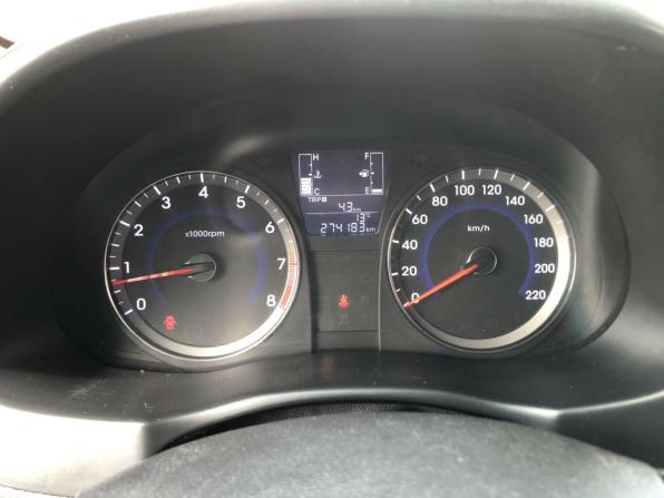 Hyundai Solaris I Рестайлинг с пробегом 2015 года, цена 669 600 рублей, 274125 км, седан, Автокод Объявления