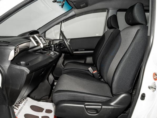 Honda Freed I Рестайлинг с пробегом 2012 года, цена 1 175 000 рублей, 117636 км, компактвэн, Автокод Объявления