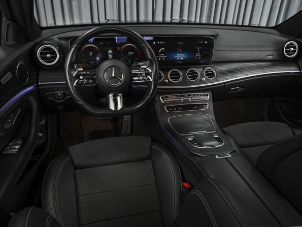 Mercedes-Benz E-Класс V (W213 S213 C238) Рестайлинг с пробегом 2021 года, цена 4 725 000 рублей, 72702 км, седан, Автокод Объявления