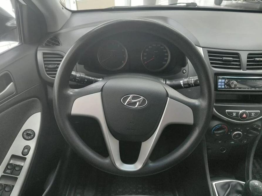 Hyundai Solaris I Москва  - изображение 11