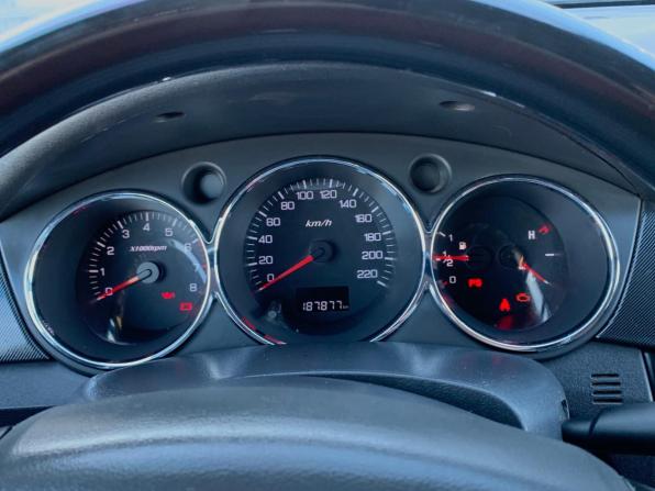 Dongfeng H30 Cross с пробегом 2015 года, цена 490 000 рублей, 185000 км, хэтчбек, Автокод Объявления