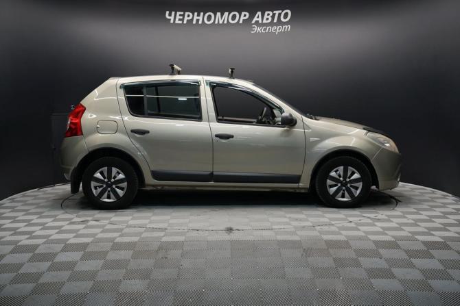 Renault Sandero I с пробегом 2010 года, цена 590 000 рублей, 148000 км, хэтчбек, Автокод Объявления
