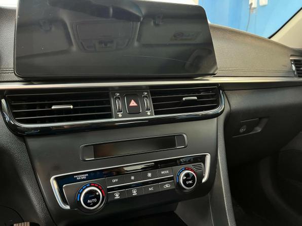 Kia Optima IV Рестайлинг с пробегом 2019 года, цена 1 942 580 рублей, 112678 км, седан, Автокод Объявления