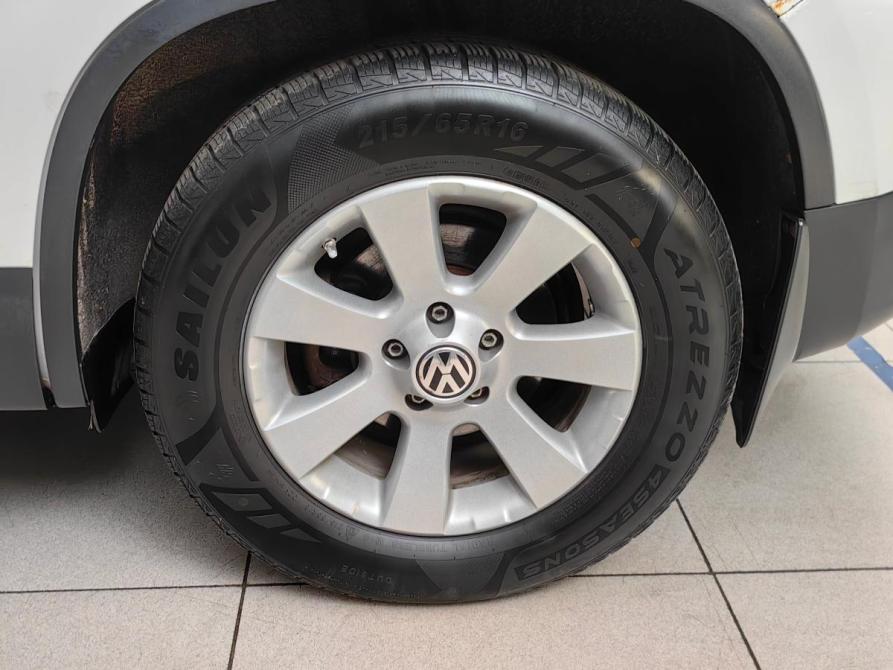 Volkswagen Tiguan I Рестайлинг Подольск  - изображение 21