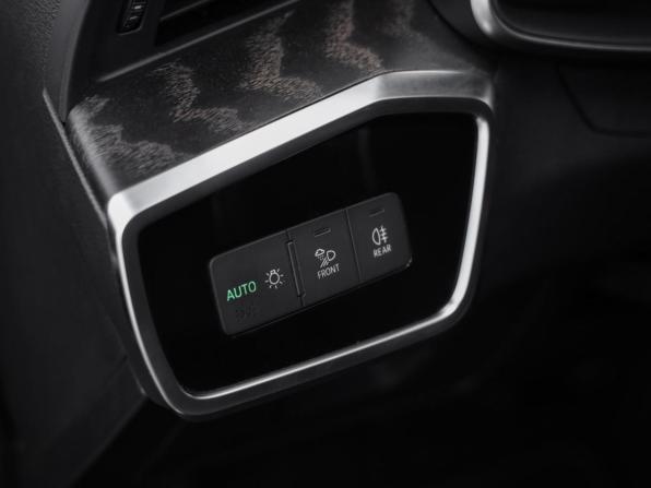 Audi A6 V (C8) с пробегом 2020 года, цена 3 599 000 рублей, 99306 км, седан, Автокод Объявления