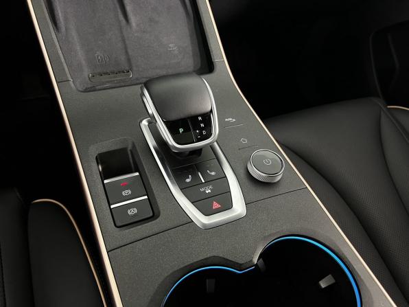 Omoda C5 I Рестайлинг с пробегом 2024 года, цена 2 090 000 рублей, 8300 км, внедорожник, Автокод Объявления