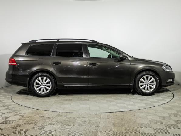 Volkswagen Passat B7 с пробегом 2012 года, цена 849 777 рублей, 390857 км, универсал, Автокод Объявления