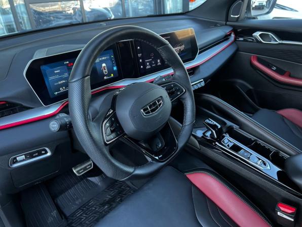Geely Coolray I Рестайлинг с пробегом 2024 года, цена 2 290 000 рублей, 21720 км, внедорожник, Автокод Объявления