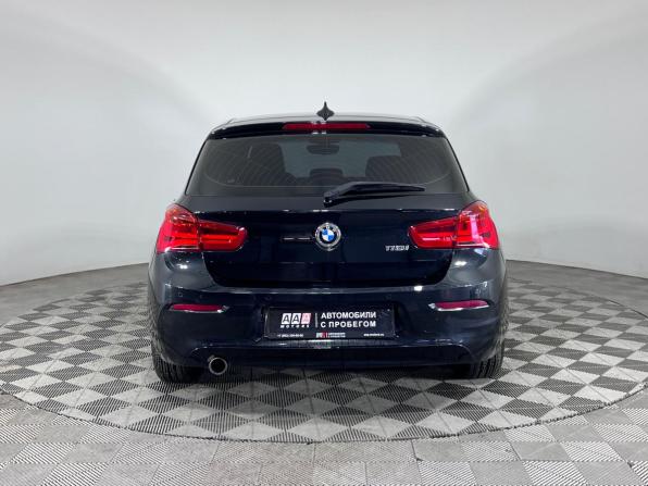 BMW 1 серии II (F20/F21) Рестайлинг 2 с пробегом 2017 года, цена 1 680 000 рублей, 96814 км, хэтчбек, Автокод Объявления