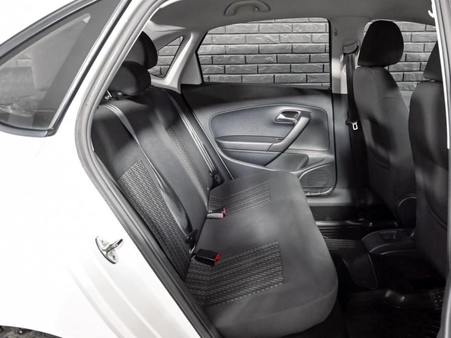 Volkswagen Polo V Рестайлинг Екатеринбург  - изображение 17