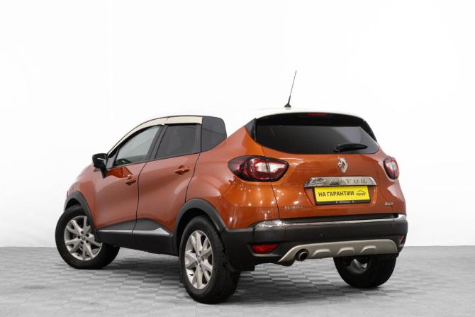 Renault Kaptur I с пробегом 2016 года, цена 1 359 000 рублей, 139800 км, внедорожник, Автокод Объявления