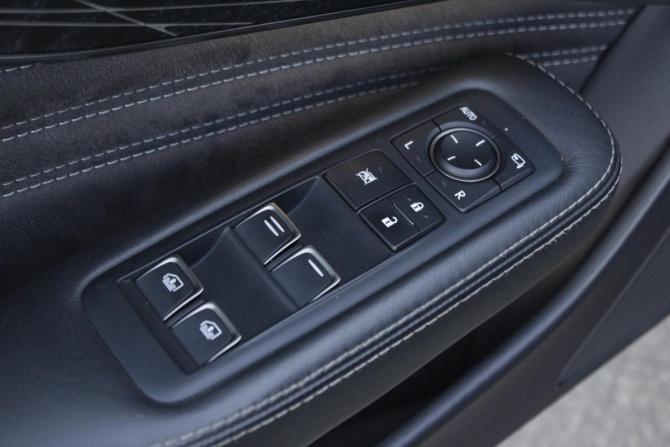 Lexus LS V с пробегом 2021 года, цена 8 200 000 рублей, 103718 км, седан, Автокод Объявления