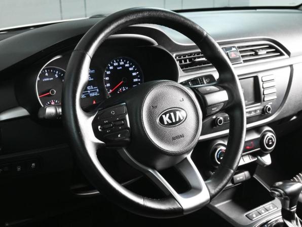 Kia Rio IV с пробегом 2017 года, цена 1 299 000 рублей, 95842 км, седан, Автокод Объявления