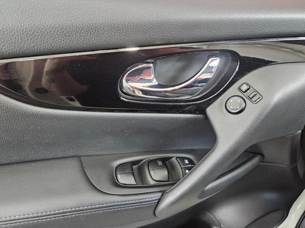 Nissan Qashqai II с пробегом 2016 года, цена 1 675 000 рублей, 83126 км, внедорожник, Автокод Объявления