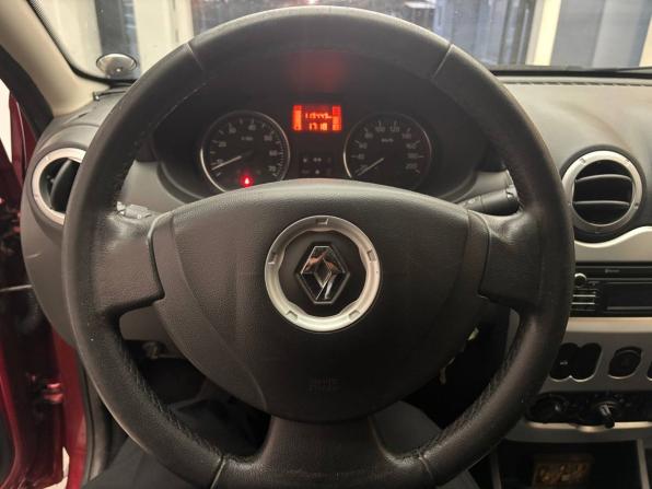 Renault Sandero I с пробегом 2014 года, цена 748 000 рублей, 119449 км, хэтчбек, Автокод Объявления