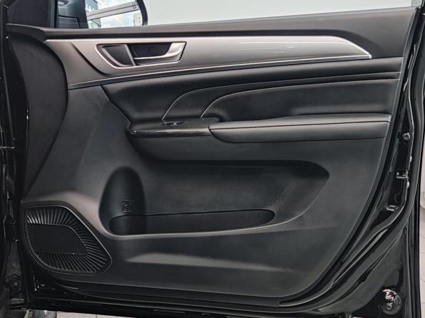 Haval M6 II с пробегом 2024 года, цена 1 890 000 рублей, 25297 км, внедорожник, Автокод Объявления