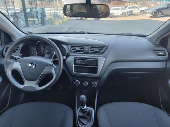 Kia Rio III Рестайлинг с пробегом 2017 года, цена 860 000 рублей, 189272 км, седан, Автокод Объявления