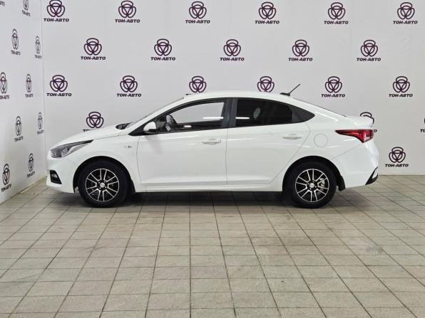 Hyundai Solaris II с пробегом 2019 года, цена 1 365 000 рублей, 87599 км, седан, Автокод Объявления