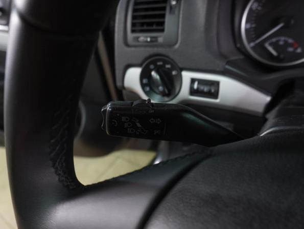 Skoda Octavia II (A5) Рестайлинг с пробегом 2012 года, цена 929 000 рублей, 130536 км, лифтбек, Автокод Объявления