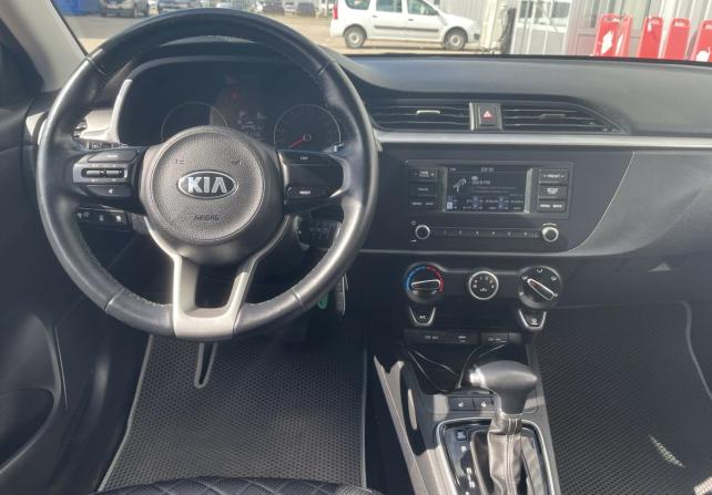 Kia Rio IV Рестайлинг с пробегом 2020 года, цена 1 538 400 рублей, 75342 км, седан, Автокод Объявления