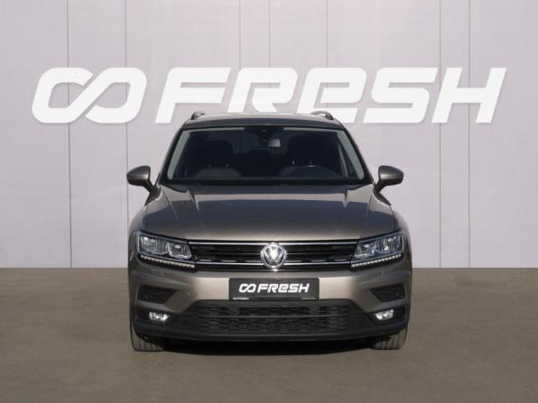 Volkswagen Tiguan II Рестайлинг с пробегом 2020 года, цена 2 729 000 рублей, 82104 км, внедорожник, Автокод Объявления