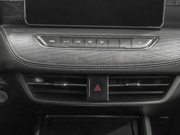 Haval Jolion I с пробегом 2024 года, цена 1 959 900 рублей, 42000 км, внедорожник, Автокод Объявления