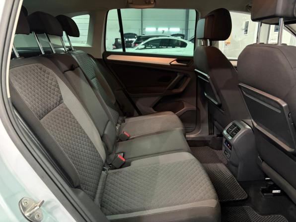 Volkswagen Tiguan II с пробегом 2019 года, цена 2 197 000 рублей, 102425 км, внедорожник, Автокод Объявления