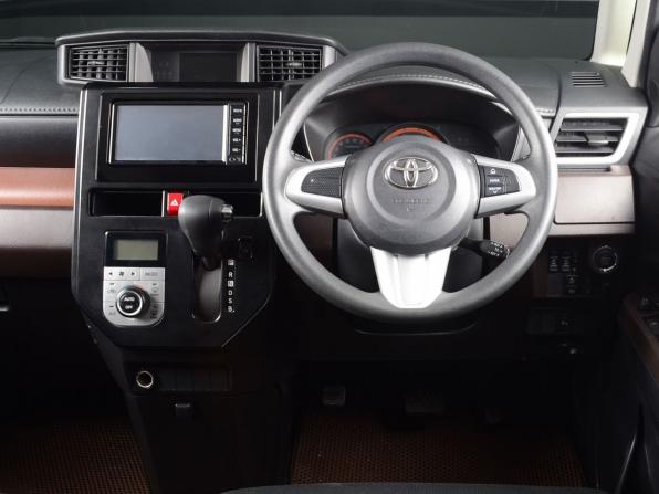 Toyota Roomy I с пробегом 2020 года, цена 939 995 рублей, 69006 км, микровэн, Автокод Объявления