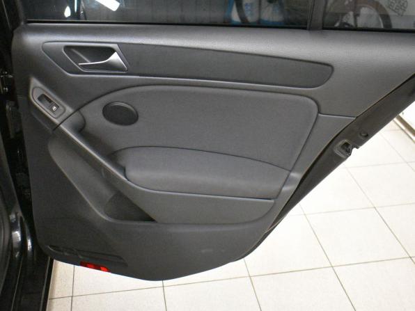 Volkswagen Golf VI с пробегом 2012 года, цена 749 000 рублей, 180028 км, хэтчбек, Автокод Объявления