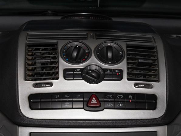 Mercedes-Benz Vito II (W639) с пробегом 2009 года, цена 1 389 000 рублей, 407000 км, минивэн, Автокод Объявления