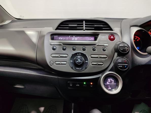 Honda Fit II с пробегом 2008 года, цена 590 000 рублей, 143450 км, хэтчбек, Автокод Объявления