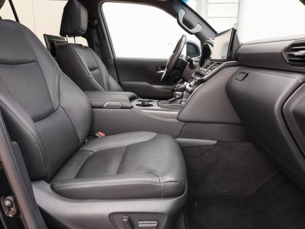 Toyota Land Cruiser 300 Series с пробегом 2024 года, цена 12 900 000 рублей, 44780 км, внедорожник, Автокод Объявления