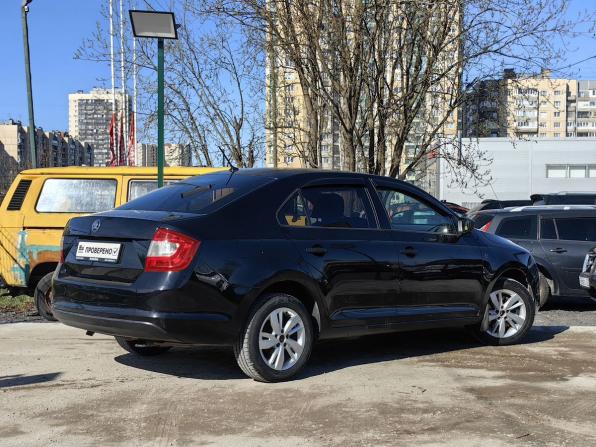 Skoda Rapid I с пробегом 2016 года, цена 589 000 рублей, 222000 км, лифтбек, Автокод Объявления